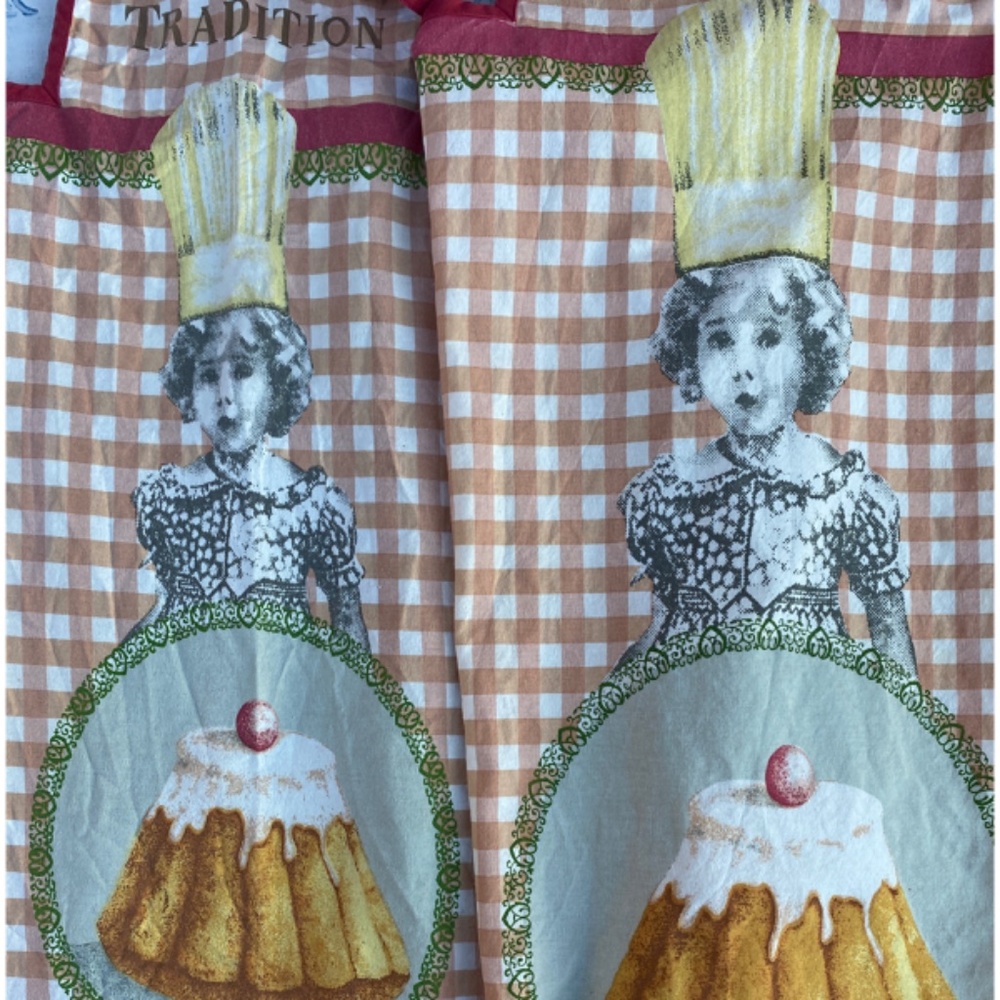 Kitchen Aprons France! - Picture 8 of 12